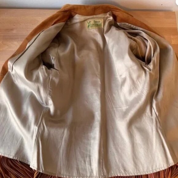 Vintage Western Fringe jacket DOEN for  BOHO exposure - Picture 8 of 10